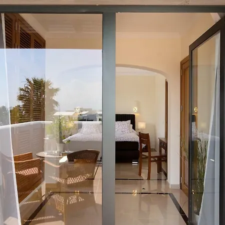 Zafiro 12 Villa *