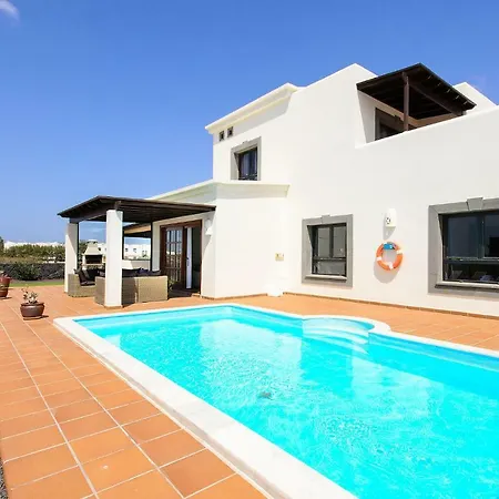 Villa Zafiro 12 *